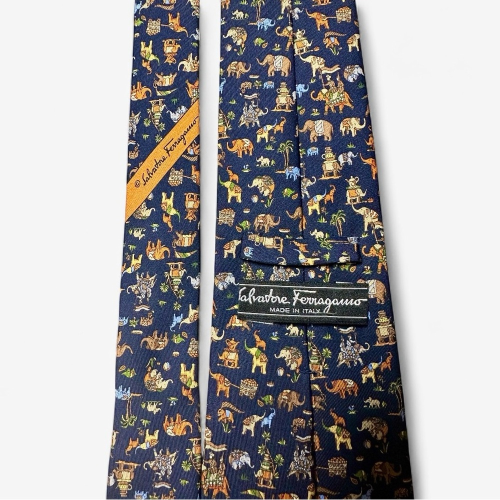 Vintage Salvatore Ferragamo Elephant Pattern Motif Silk Tie
